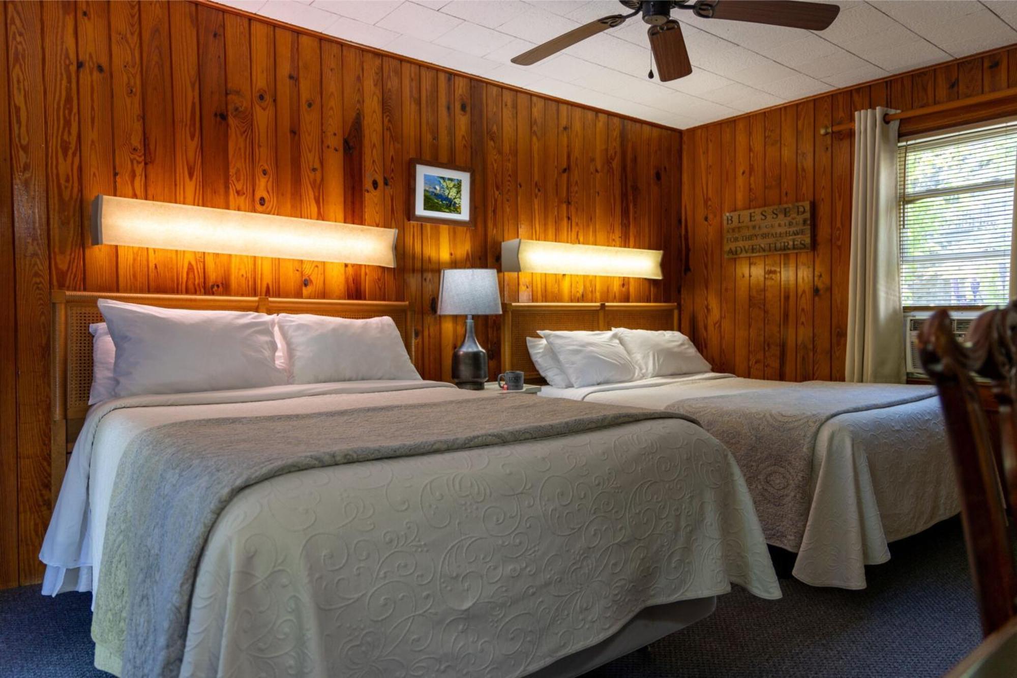 Mountainaire Inn And Log Cabins بيوينغ روك المظهر الخارجي الصورة